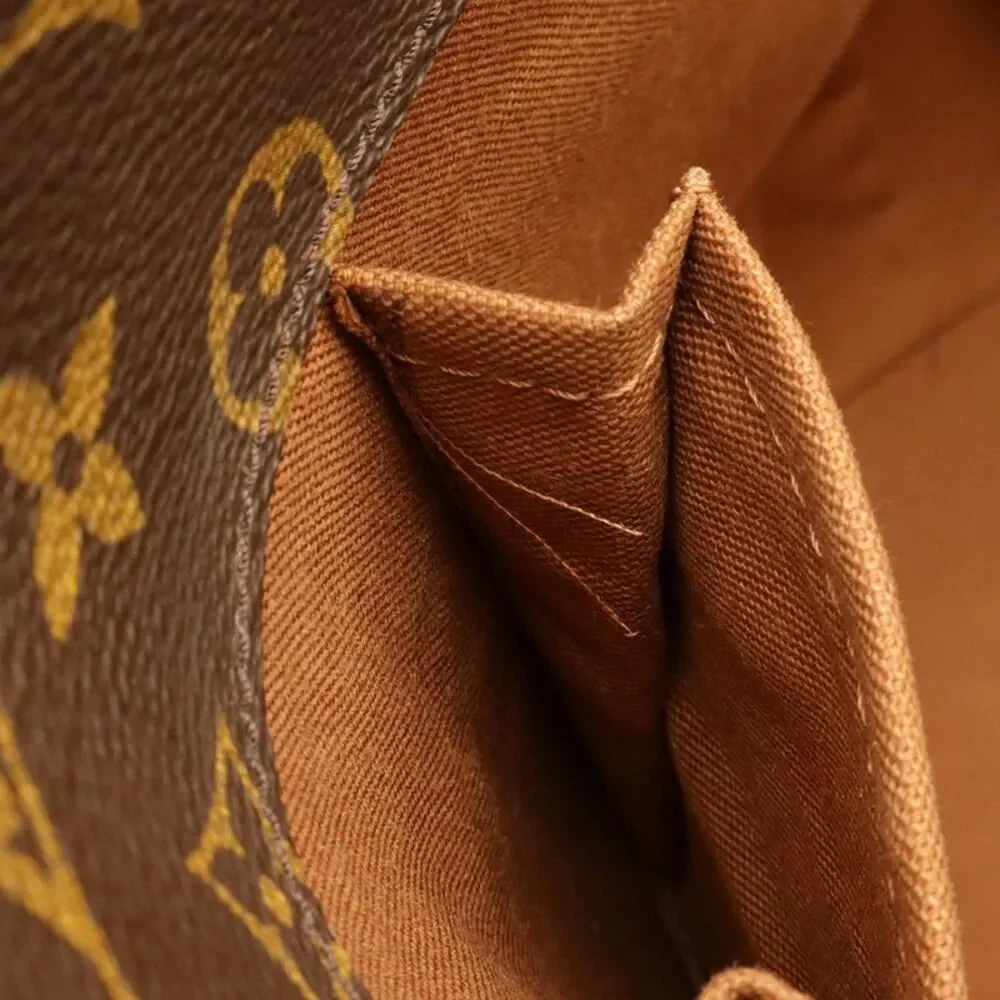 Louis Vuitton delivery duty